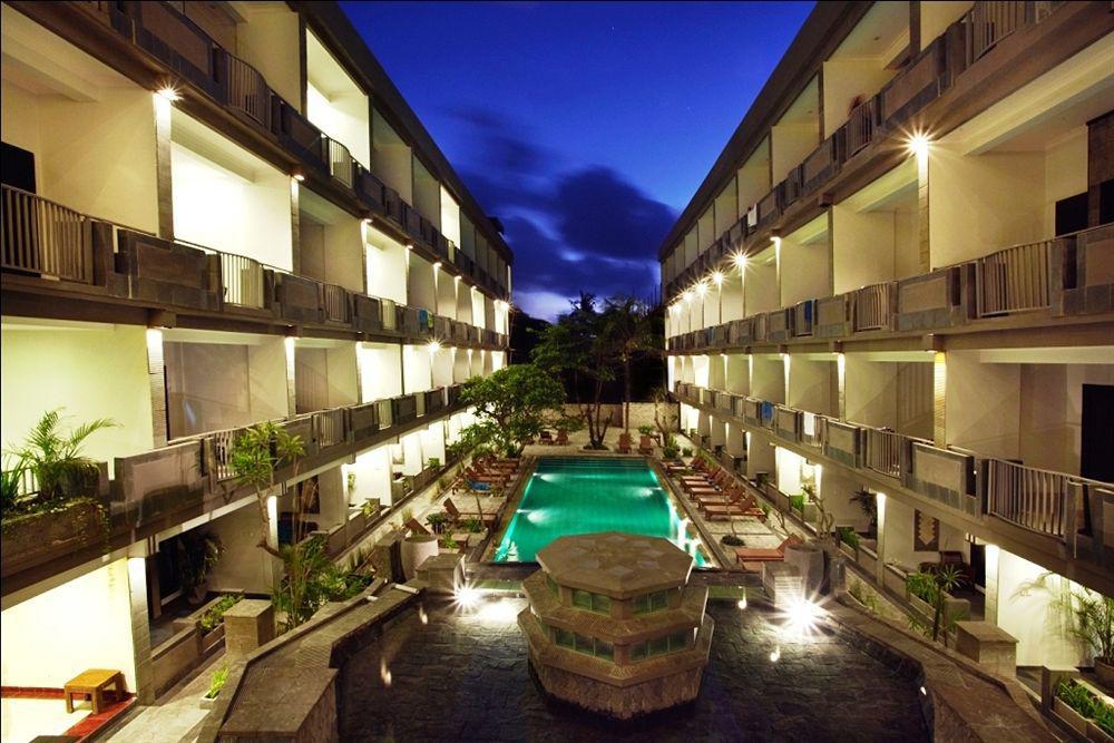 Champlung Mas Hotel Legian, Kuta Luaran gambar